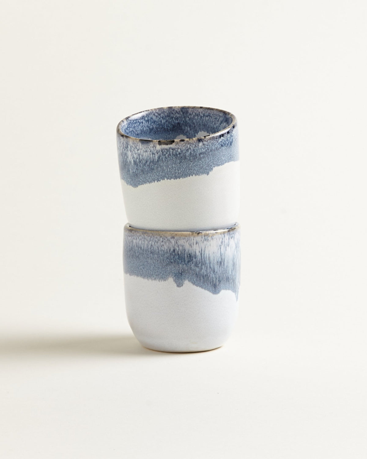 #farbe_graublau dipped